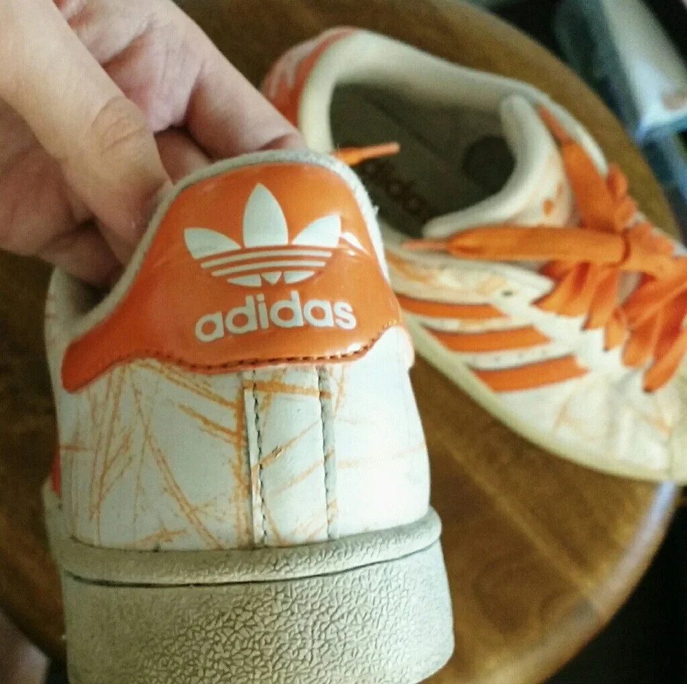 Rare Orange Adidas Superstar - Picture 2 of 4